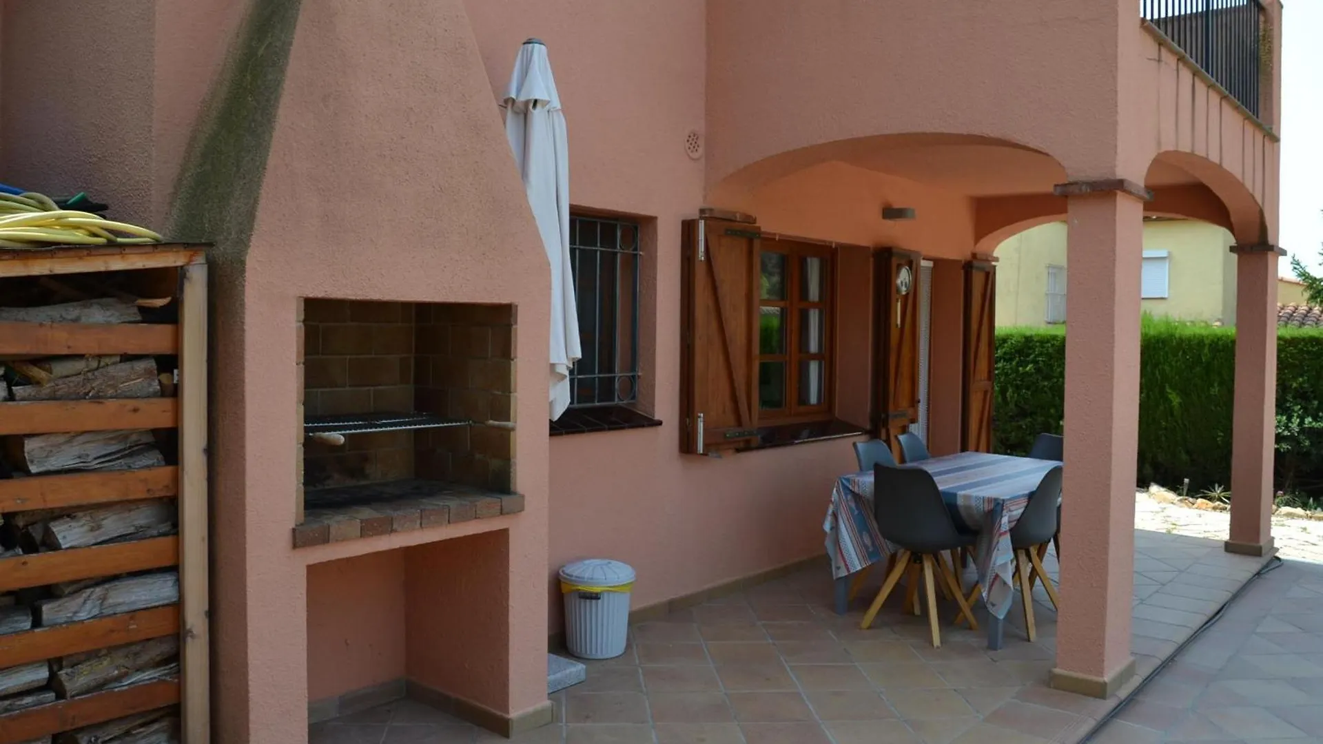 Vila Casa Con Piscina Privada Y Jardin Cerca De La Playa En L'Estartit - Es-323-6 Prázdninový dům